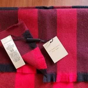 Burberry Lash Fringe Giant Checked Scarf